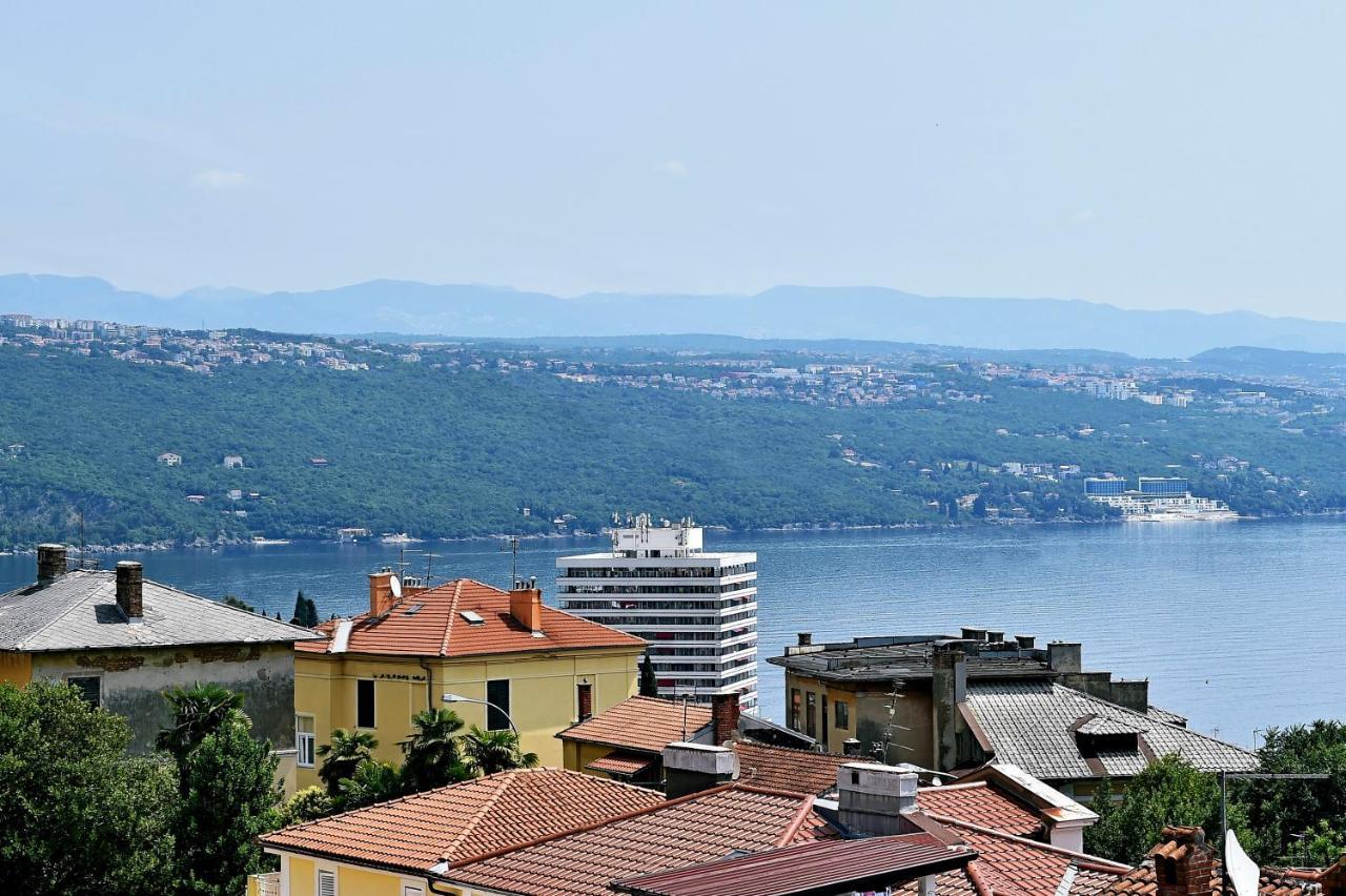 Sea La Vie Appartement Opatija Buitenkant foto
